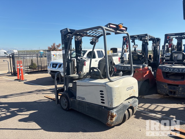 MONTACARGAS ELéCTRICO 2015 CROWN SC524X40TT
