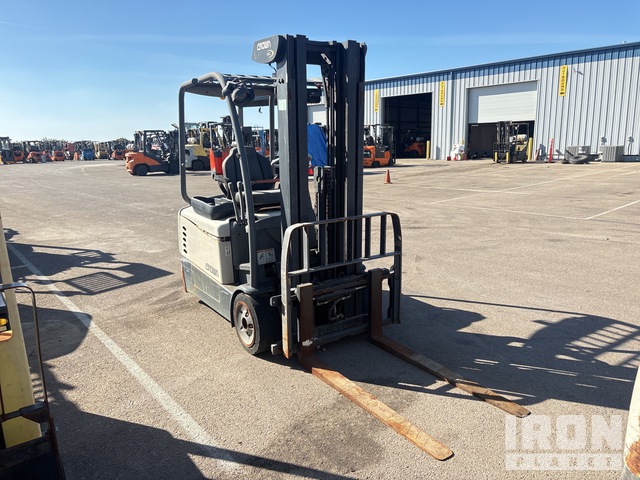 MONTACARGAS ELéCTRICO 2015 CROWN SC524X40TT