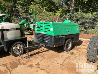 2016 Sullivan D185PDZSB 185 cfm Mobile コンプレッサー