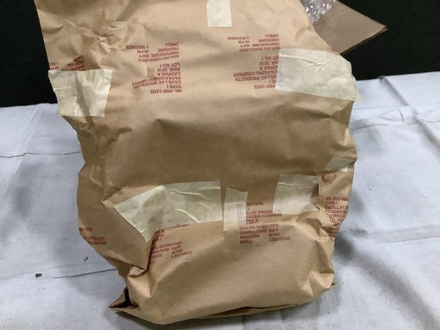 Boeing 901-366-596-105 Pressure & Temperature Relief Valve