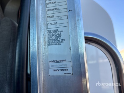 2016 Kenworth T370 2500 gal 4x2 Water Truck