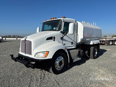 2016 Kenworth T370 2500 gal 4x2 Water Truck