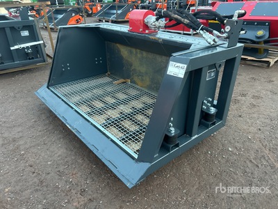 2025 Handy HVSB72 72 in Skid Steer Screening Bucket (Unused)