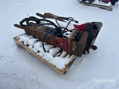 Quantity of (2) Hydraulische Brechmaschine