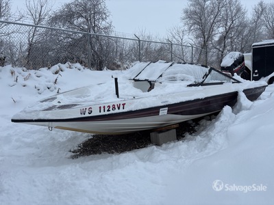 1999 Champion 181 18 ft Bass Boat (Inoperable)