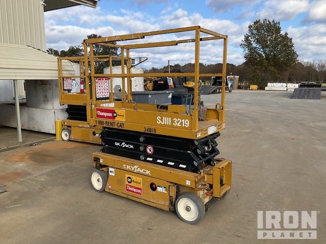 ELEVADOR TIJERA 2019 SKYJACK SJIII3219