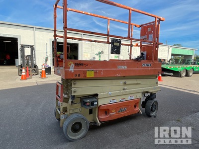 2016 JLG 2032ES Electric Scissor Lift