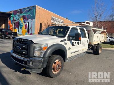 2016 Ford F-550 4x4 Crew Cab Flatbed Truck