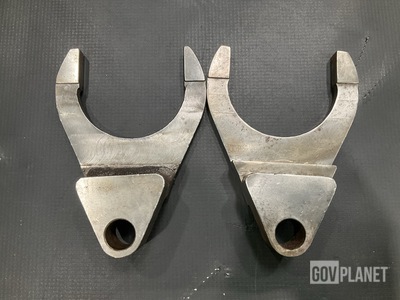 (2) Cadillac Gage Textron 131767 Vehicular Shifter Forks