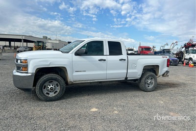 2018 Chevrolet Silverado 2500HD 4x4 Dual Cab Pickup
