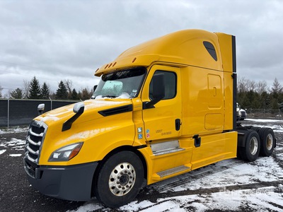 2019 Freightliner Cascadia 126 6x4 3- Achs Sattelzugmaschine mit Schlafkabine