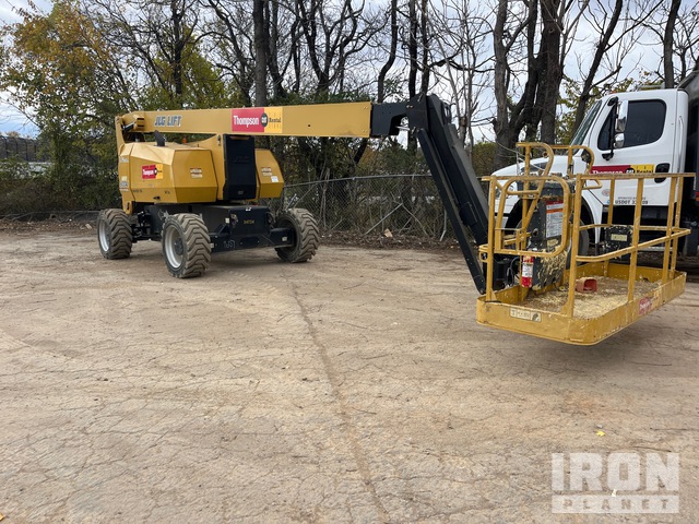 ELEVADOR ARTICULADO 2019 JLG 4WD 800AJ