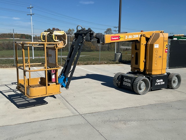 2019 Genie Z30/20N RJ 2WD Electric Articulating Boom Lift 2019 Genie Z30/20N RJ 2WD Electric Articulating Boom Lift