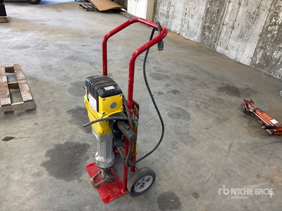 2021 Bosch BH2760VCB Electric Demolition Breaker