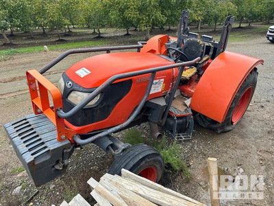 2016 Kubota M9960F 2WD ユーティリティトラクター (Inoperable)