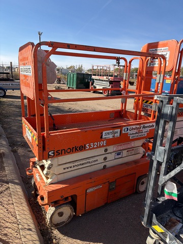2019 Snorkel S3219E Scissor Lift