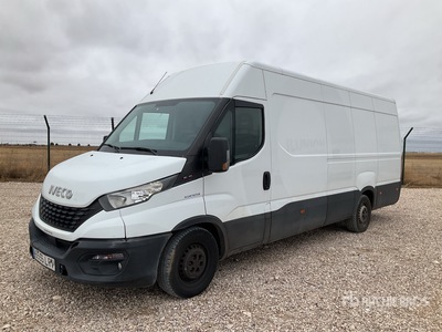 2021 Iveco Daily 35S18 Cargo Van