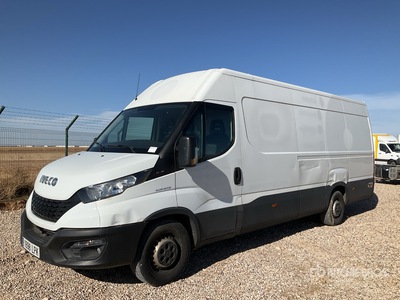 2021 Iveco Daily 35S18 Cargo Van