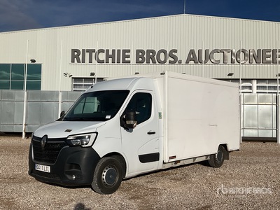 2021 Renault Master 4x2 شاحنة فان