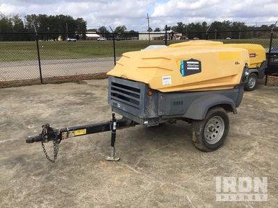 2019 Atlas Copco XAS185 KD FT4 185 cfm Mobile Compresor de aire