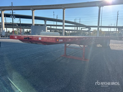 2005 Lufkin 48 ft T/A Flatbed Trailer