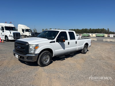 2015 Ford F-250 XL 4x2 Crew Cab Pickup
