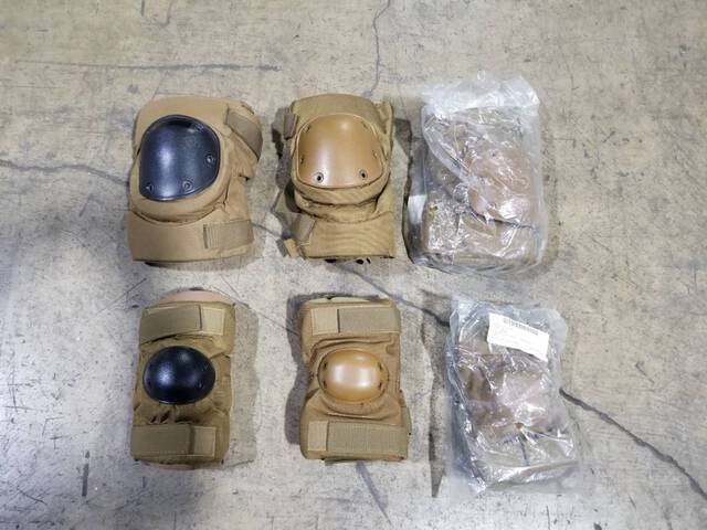 (218) Coyote Brown Knee & Elbow Pad Sets