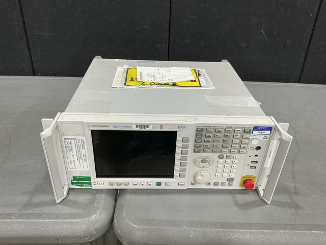 Agilent Technologies N9010A Signal Analyzer