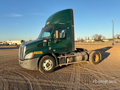 2018 Freightliner Cascadia 113 4x2 Cabina per trattore stradale 2 assi