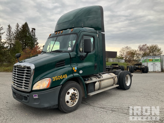 CAMIóN 2016 FREIGHTLINER