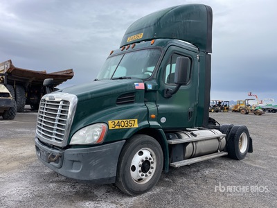 2015 Freightliner Cascadia 113 4x2 S/A Day Cab Truck Tractor (Inoperable)