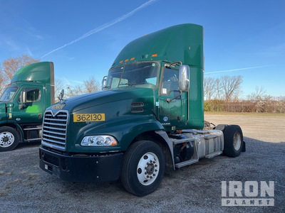 2017 Mack CXU612 4x2 S/A Day Cab Truck Tractor