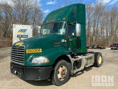 2016 Mack CXU612 4x2 تراكتور شاحنة (أحادي المحور)