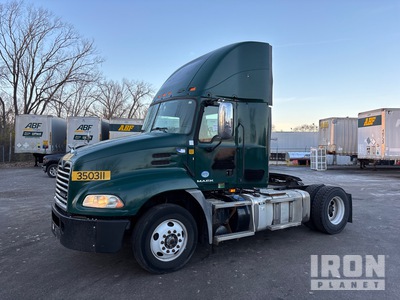 2016 Mack CXU612 4x2 Cabeza Tractora Cabina Corta