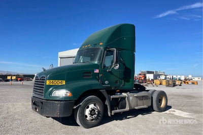 2015 Mack CXU612 4x2 Cabeza Tractora Cabina Corta