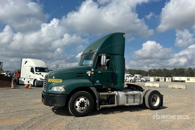 2013 Mack CXU612 4x2 Cabeza Tractora Cabina Corta