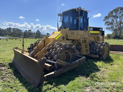 2004 Cat 815F Compactador de suelo