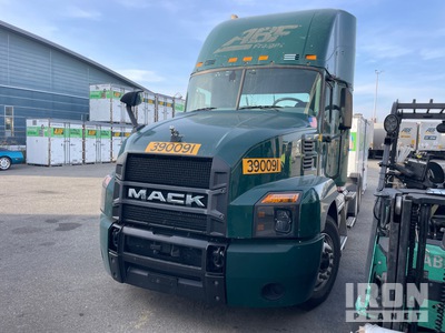 2020 Mack Anthem 6x4 T/A Day Cab Truck Tractor (Inoperable)