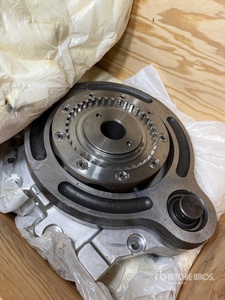 Lot of (7) Hydraulic Assembly