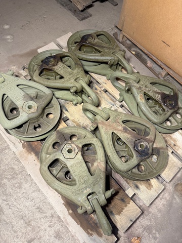 Lot of (6) Wheel Pulley