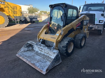 2015 Cat 246D Two-Speed Minicargadora