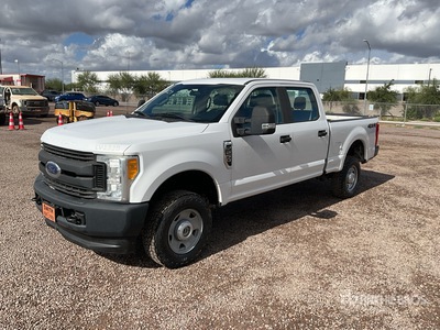 2017 Ford F-250 XL 4x4 Crew Cab Pickup
