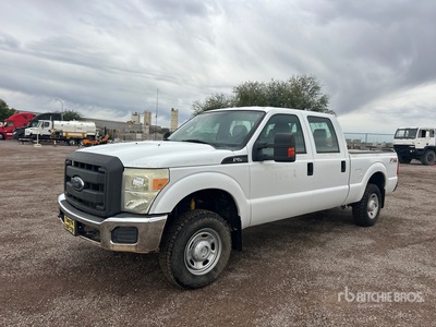 2014 Ford F-250 XL 4x4 Crew Cab Pickup