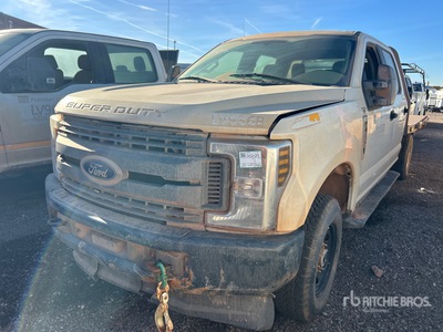 2019 Ford F-250 XL 4x4 Crew Cab Flatbed Truck (Inoperable)