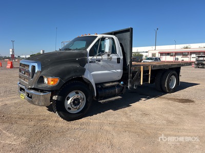 2013 Ford F-750 XL 4x2 Dump bed Camion à Plateau