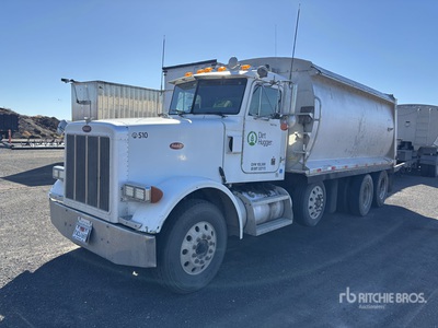 2002 Peterbilt 378 8x4 Tri/A Dump Truck