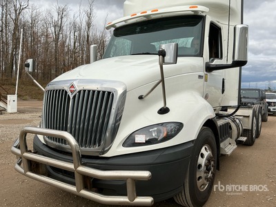 2020 International RH613 トラックトラクター（T/A）