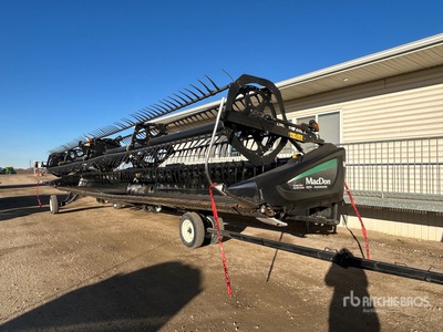 2016 MacDon FD75 40 ft Flex Draper Combine Header