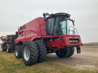 2020 Case IH 8250 Combine Harvester