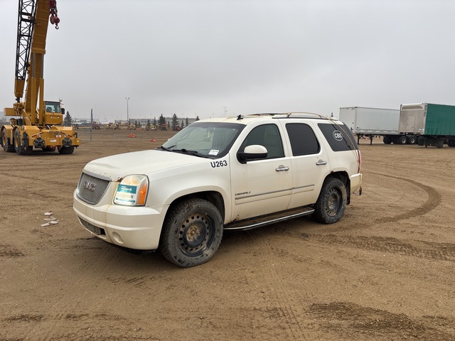2011 GMC Yukon Denali AWD SUV
